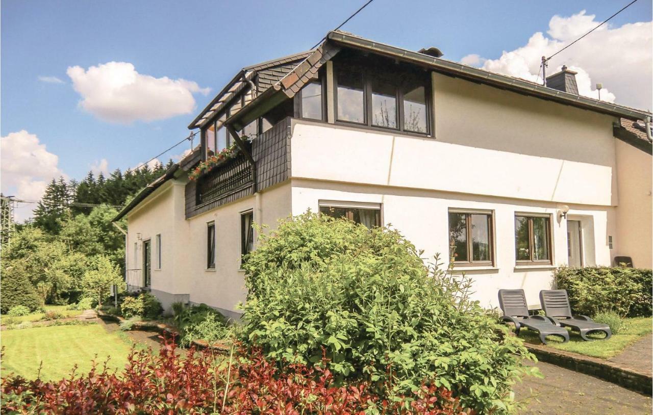 Stunning Apartment In Duppach With Kitchen Екстериор снимка